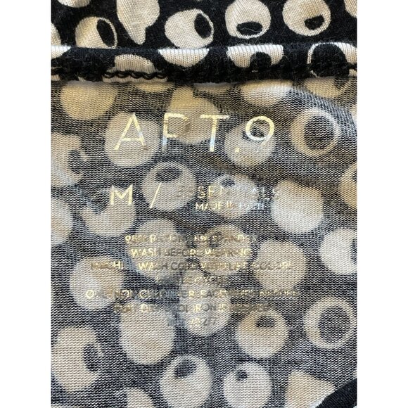 Apt. 9 scoopneck Top - Women’s Size Medium - black & white - Excellent Condition - Picture 10 of 10